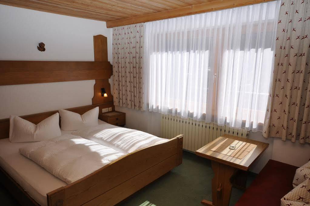 Apart - Und Fruehstueckspension Jaegerheim Kaunertal Εξωτερικό φωτογραφία